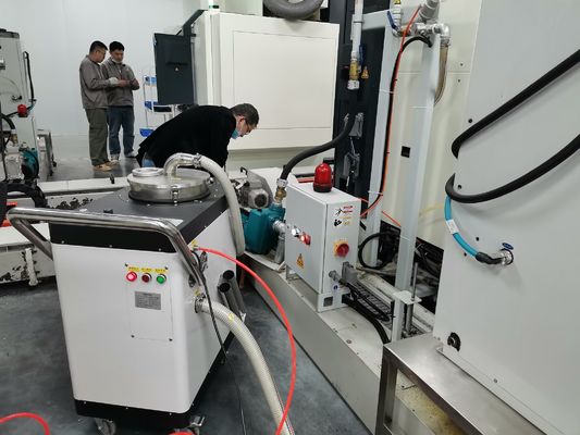 อลูมิเนียมชิป อุปกรณ์ทําความสะอาด sludge อัตโนมัติ Milling เครื่อง CNC เครื่องทําความสะอาดน้ําเย็น