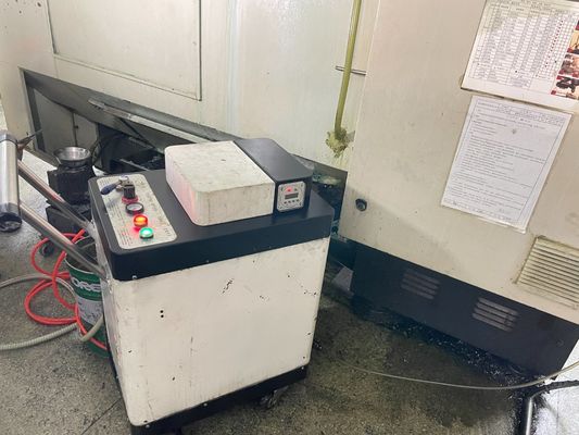 การกรองน้ํามันย่อยแนวตั้ง CNC ศูนย์การแปรรูป